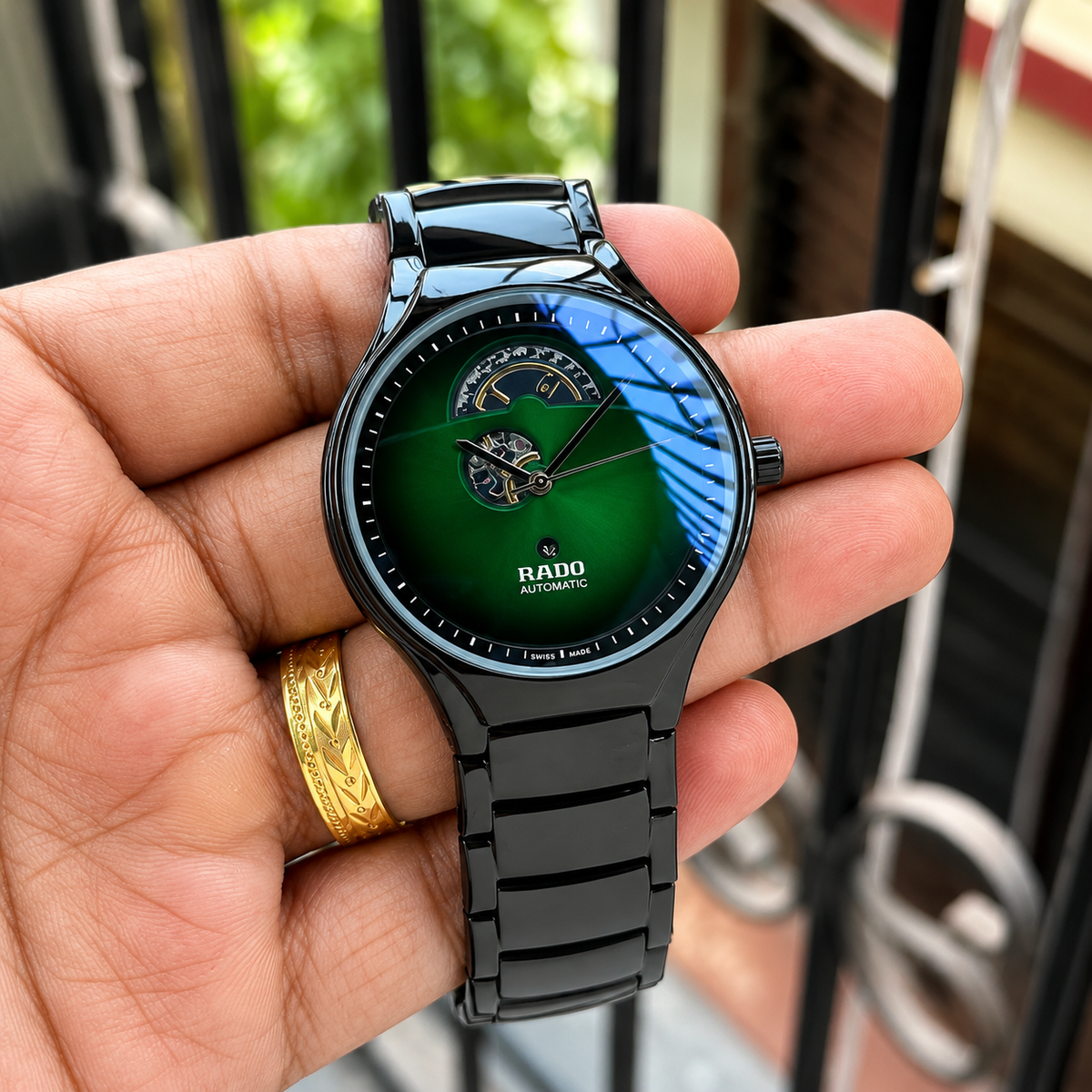 Classic True Rad_o Black Green Watch