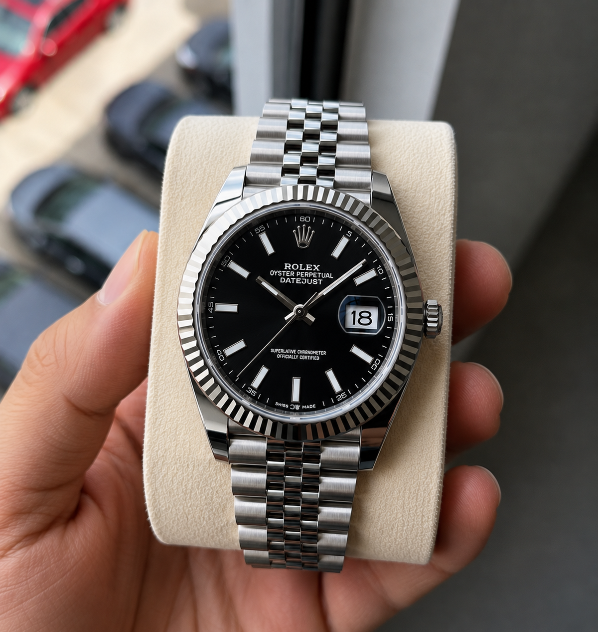Role_x Date Just Silver/Black Watch